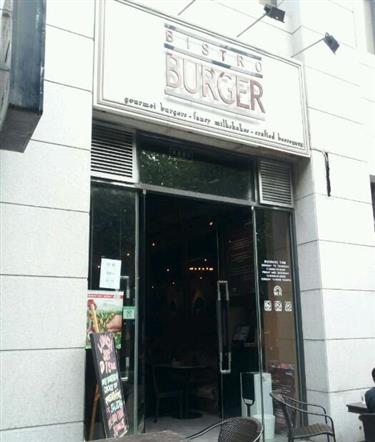 Burgers are popular but there are few winners