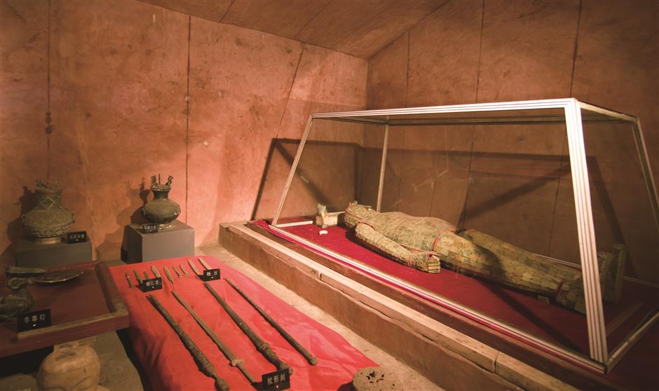 Mystery of Hebei tomb's king