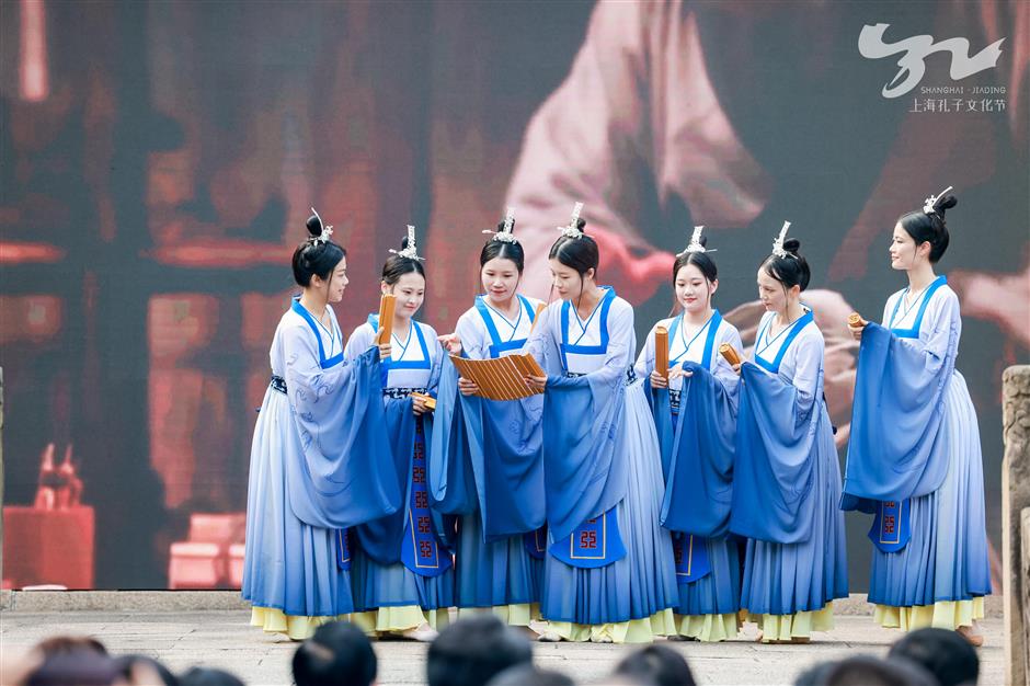 Ritual dances, songs launch Confucian Culture Festival