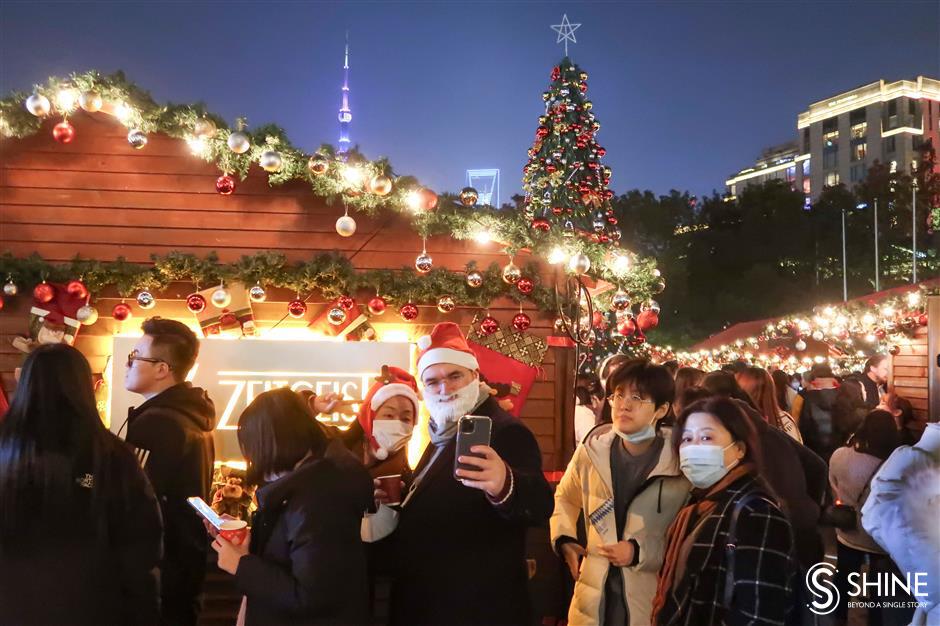 Christmas market lights up the holiday season