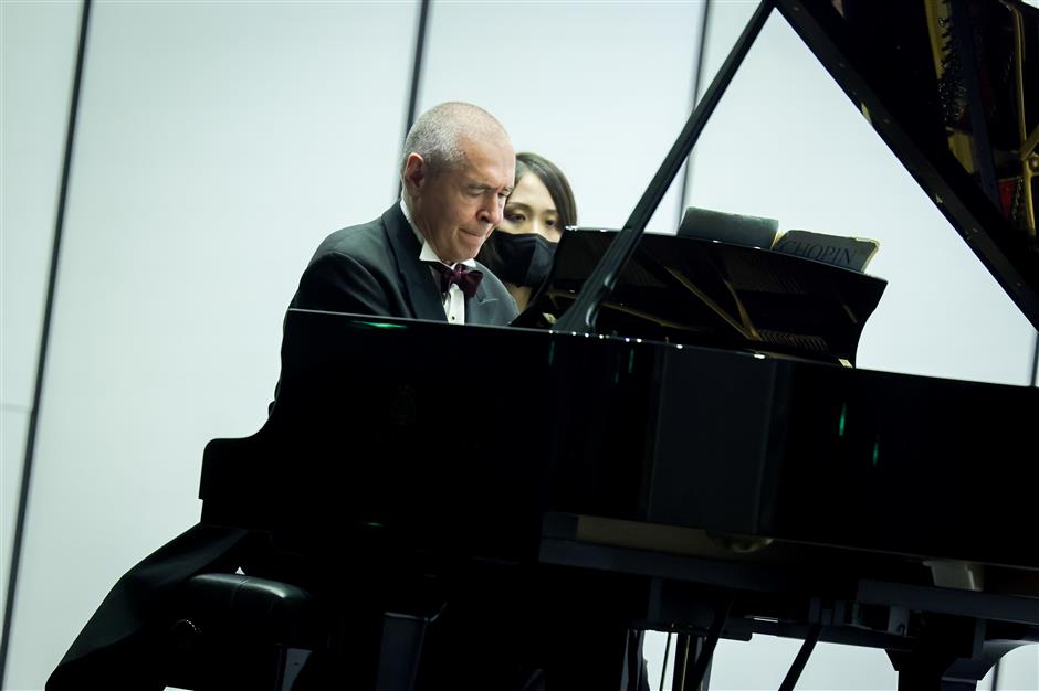 'Keyboard eccentric' brings unique Chopin interpretation to Shanghai concert