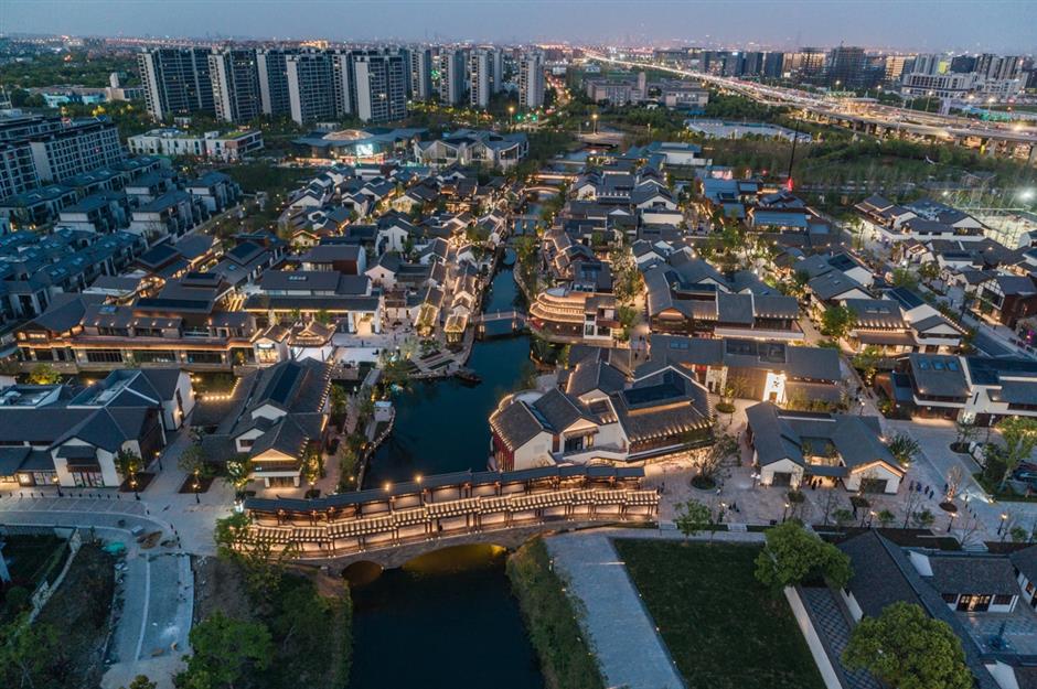 Fresh moves to develop Yangtze delta region's ancient towns