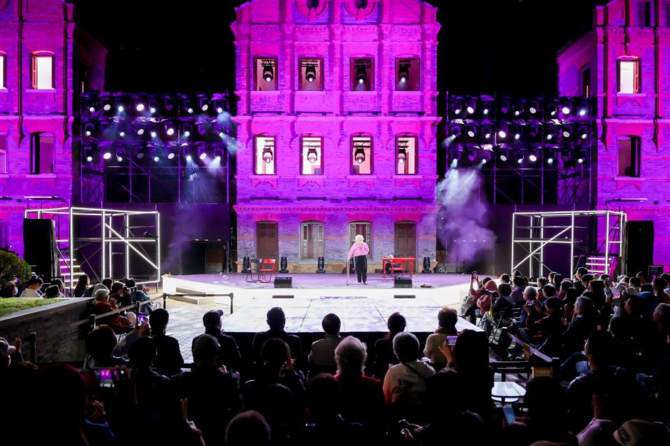 Modern artfest lights up <i>shikumen</i> alleys