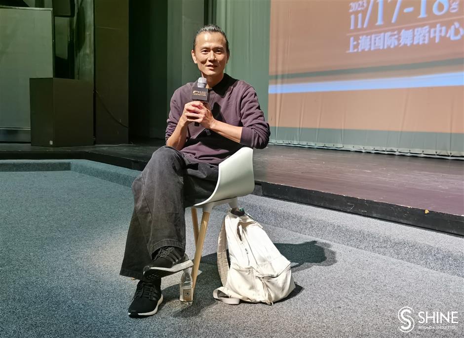 'Send In A Cloud' offers authentic portrayal of Cloud Gate dancers