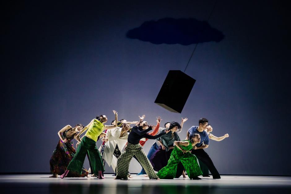 'Send In A Cloud' offers authentic portrayal of Cloud Gate dancers
