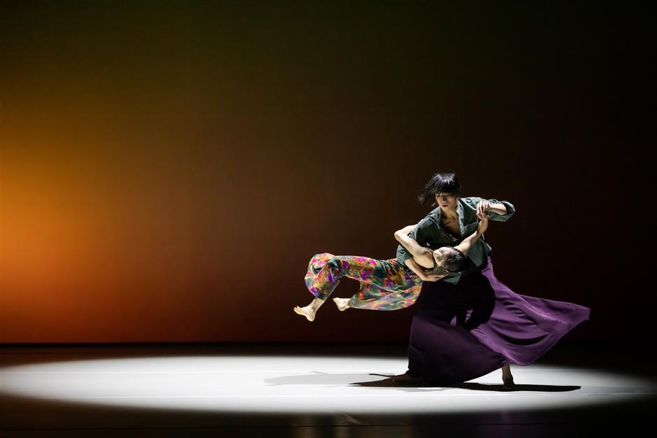 'Send In A Cloud' offers authentic portrayal of Cloud Gate dancers